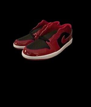 * Patent Varsity Red * Air Jordan Retro 1 Low SE Size [ 9 Men ]